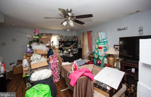 27 Bendix Ln, Willingboro, NJ 08046-1613