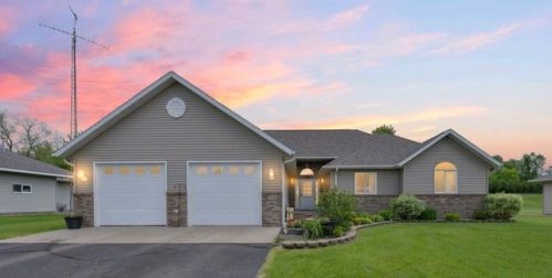 306 Cassie St, Pierz MN  56364-4504 exterior