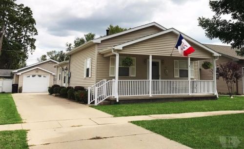 142 Moore St, Cliffland, IA 52501-4846