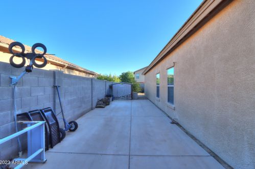 1325 Linda Dr, Casa Grande AZ  85122-3352 exterior
