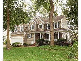 905 Woodcott Dr, Chesapeake, VA 23322-9069