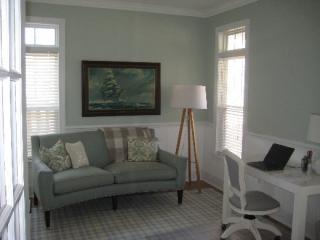 325 Osprey Point Dr, Sneads Ferry NC  28460-9189 exterior