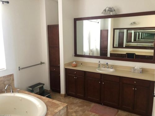 5204 Assisi Ave, Ave Maria FL  34142-5071 exterior