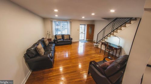 428 66th St, Philadelphia, PA 19151-4006