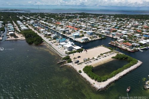 148 Marina Ave, Key Largo FL exterior