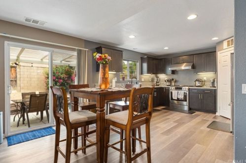 45008 Starina St, Lake Elsinore CA  92532-1515 exterior