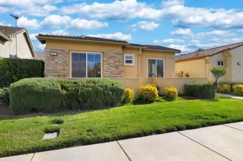 126 Thistle Crk, Beaumont, CA 92223-7351