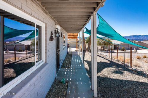2943 Sombrero Dr, Lake Havasu City AZ  86404-3241 exterior