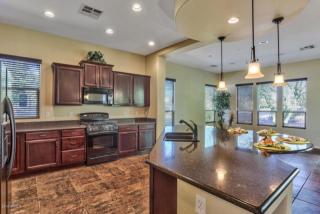 13038 Mine Trl, Peoria, AZ 85383-7609