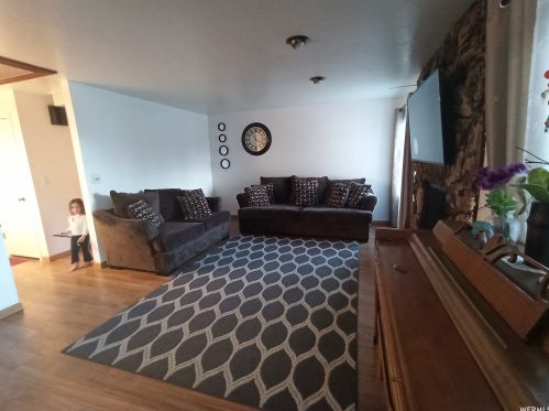 4603 Westpoint Way, Salt Lake City, UT 84120-5838