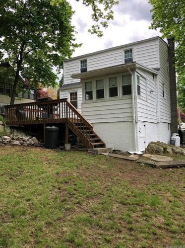 17 Orchard Rd, Mahopac, NY 10541-1211