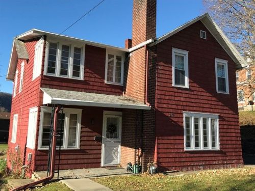 203 Main St, Athens, PA 18810-1709