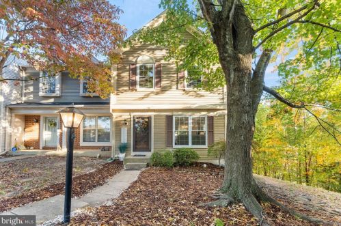 16869 Miranda Ln, Woodbridge VA  22191-5142 exterior