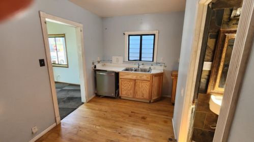 390 Guttenberg St, Daly City CA  94014-1429 exterior