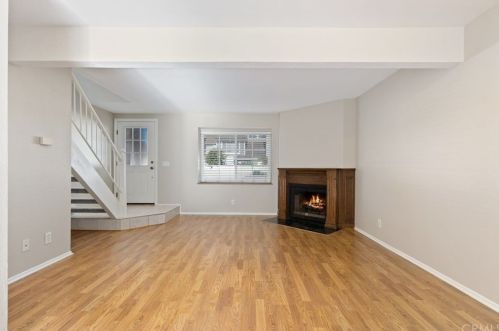 131 Rockwood, Irvine, CA 92614-7943