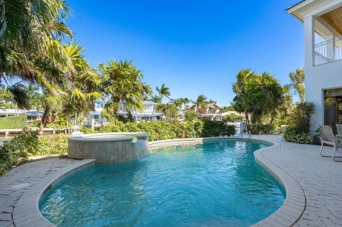 1021 Lewis Cv, Delray Beach, FL 33483-6512