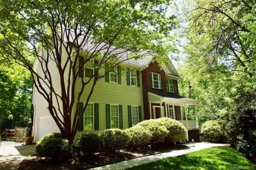 511 Wilby Dr, Charlotte, NC 28270-2721