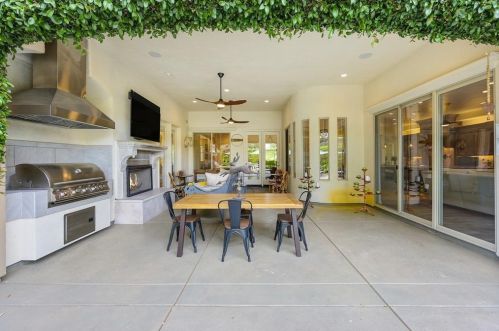 4283 Cordero Dr, Folsom CA  95762-7600 exterior