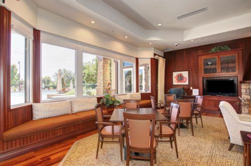 9860 Westminster Way, Elk Grove CA  95757-5124 exterior