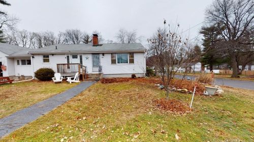 170 Giddings Ave, Windsor CT 06095-3743 exterior