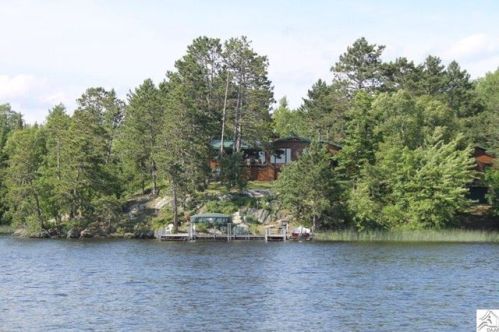 4566 Bradley Rd, Breitung, MN 55790-8117