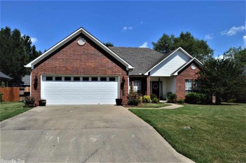 130 Aikman Pass, Conway, AR 72034-5517