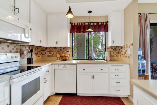 67645 Natoma Dr, Cathedral City CA  92234-7407 exterior