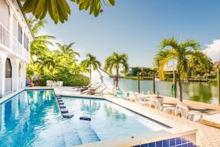 229 Tollgate Blvd, Plantation Key FL  33036-4220 exterior