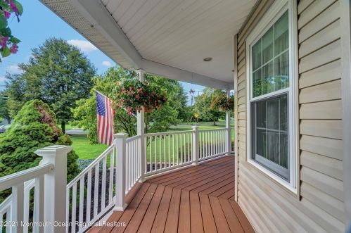 305 Bartley Rd, Jackson Twp NJ  08527-1166 exterior