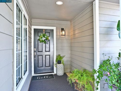 756 Steffa St, West Pittsburg, CA 94565-6771