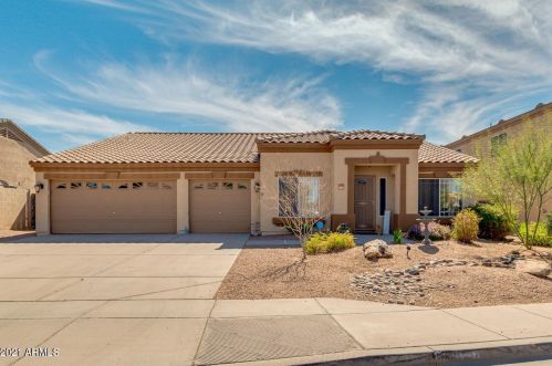 725 Canfield, Mesa, AZ 85208-7449