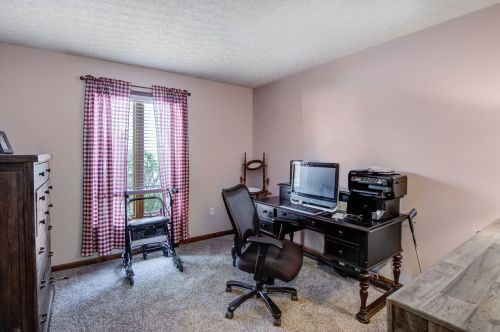 5428 Country Hills Ln, Hamilton KY  41091-9727 exterior