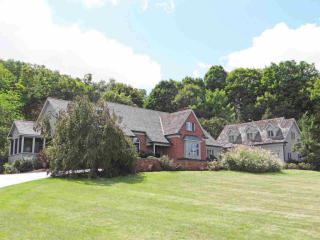 426 South Rd, Millbrook, NY 12545-5532