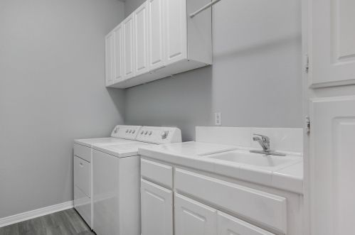 43563 Corte Del Oro, La Quinta CA  92253-4073 exterior