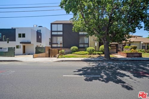 12650 Oxnard St, North Hollywood, CA 91606-4457