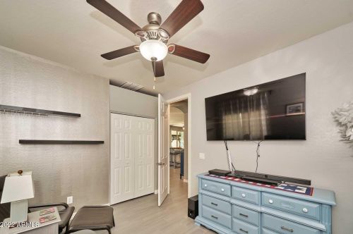 2457 Orleans Dr, Gilbert AZ  85298-2307 exterior