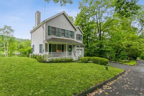 21 Rustic Dr, Ridgefield, CT 06877-2211