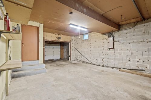 3800 Pierce St, Minneapolis MN  55421-4021 exterior