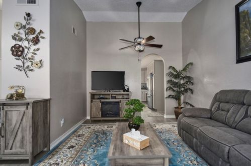 12987 Birch Glen Ct, Victorville, CA 92392-9168