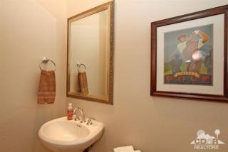 92 Via Las Flores, Rancho Mirage CA  92270-5204 exterior