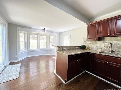 89 Stanwood Dr, New Britain CT  06053-3425 exterior
