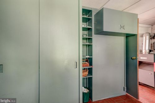 848 Woodlawn Dr, Lansdale PA  19446-4516 exterior