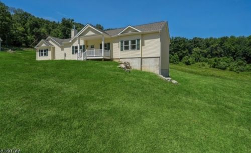 142 Pond School Rd, Wantage, NJ 07461-2623