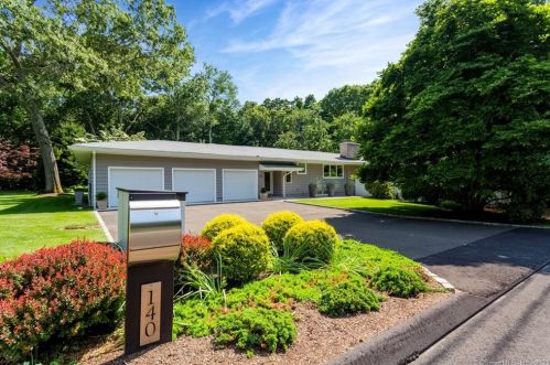 140 Quarry Rd, Stamford, CT 06903-5006