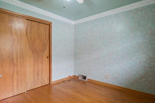 2541 80 Pl, Kenosha WI 53142-4533 exterior