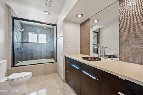 5125 Burns St, Tucson AZ  85711-3123 exterior