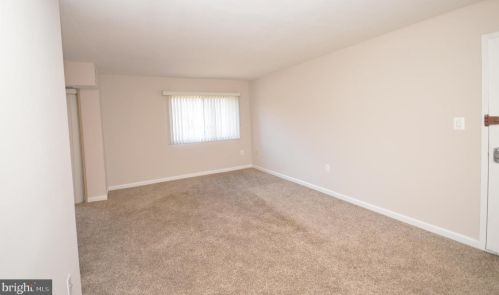 12701 Lotte Dr, Woodbridge VA  22192-2701 exterior