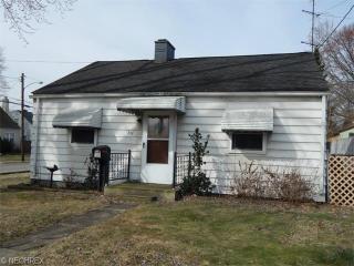 212 Hilbish Ave, Akron, OH 44312-1163