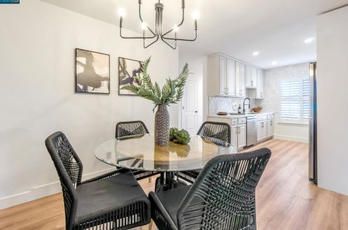 1177 Coad Ct, West Pittsburg CA  94565-6204 exterior