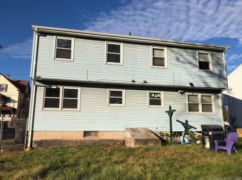 19 Hurlburt St, New Britain, CT 06051-1503